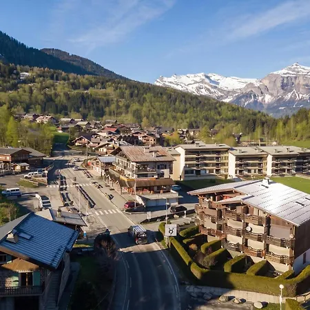 Le Prarion 24a In/ski Out At